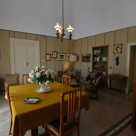 Basilicata Host To Host-casa Eleonora 招待所 3*