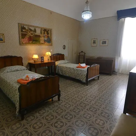 Basilicata Host To Host-casa Eleonora Pisticci