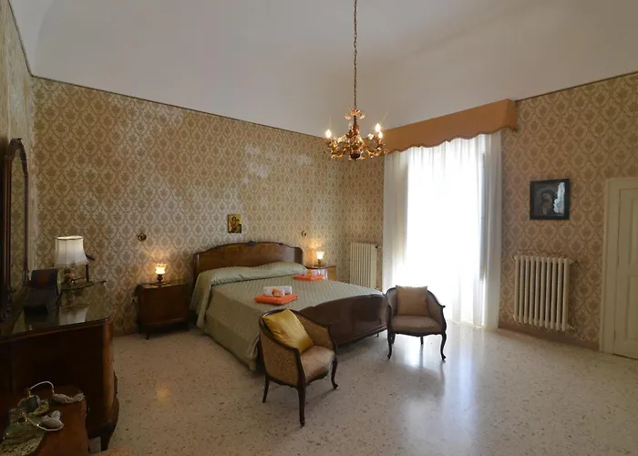 Basilicata Host To Host-casa Eleonora Guest house Pisticci